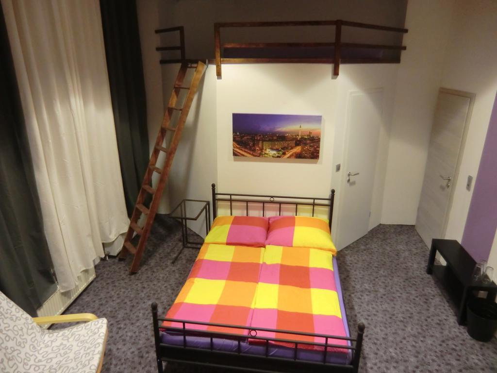 Cityflair Berlin Apartments & Rooms Zimmer foto